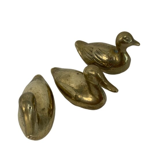 Vintage Small Set of 3 Duck Figurines Collectible Solid Paperweights Desk Decor - Picture 9 of 9